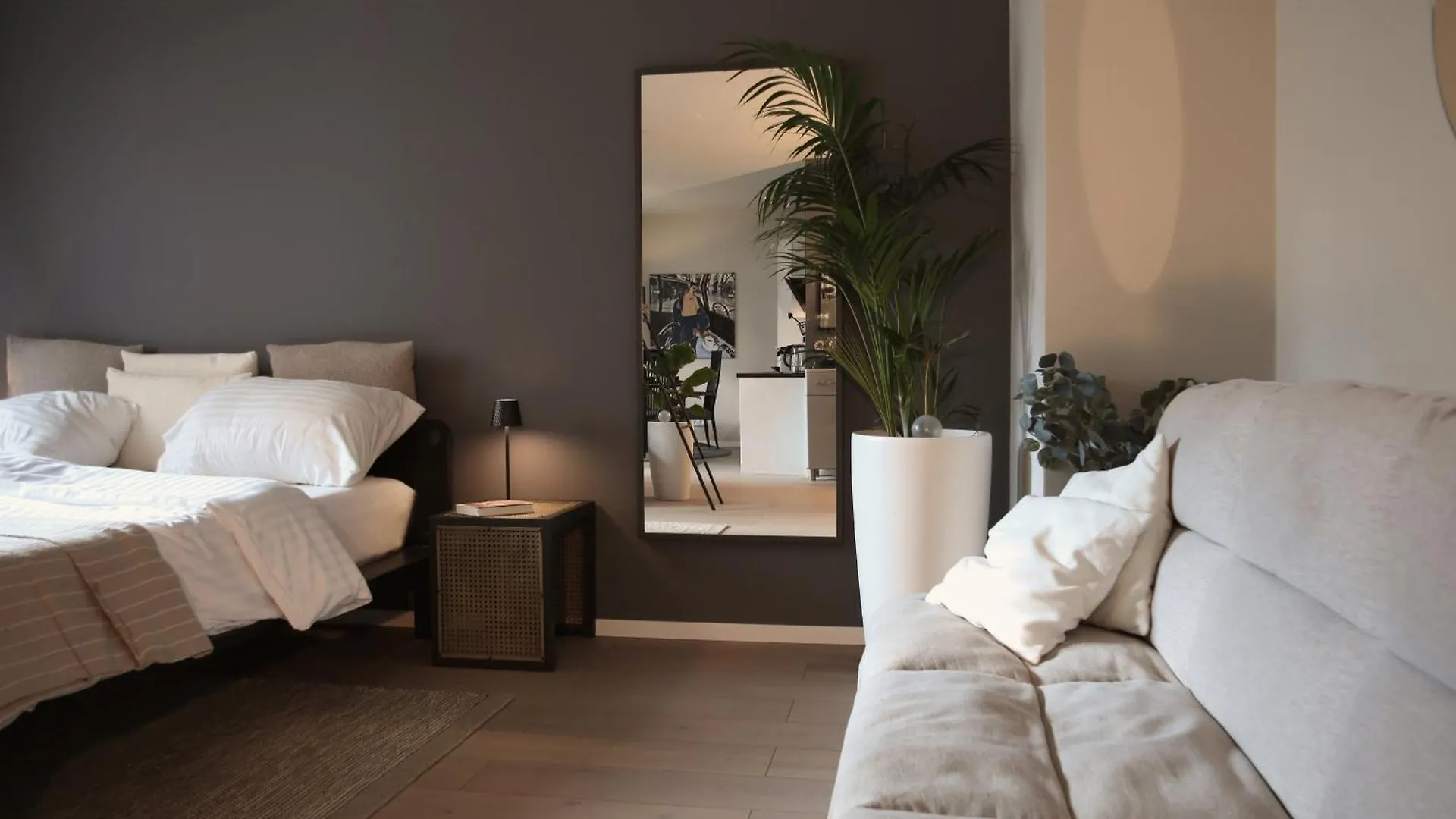 4Ty3 Apartments - Stadtpark City Apartment Is Calling Vienna 0*,  Austria